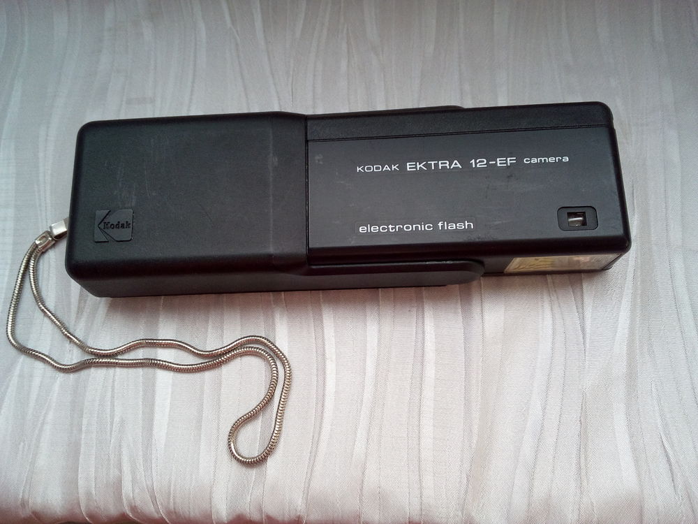 Appareil photo Kodak Ektra 12-EF ? ann&eacute;es 1980 Photos/Video/TV