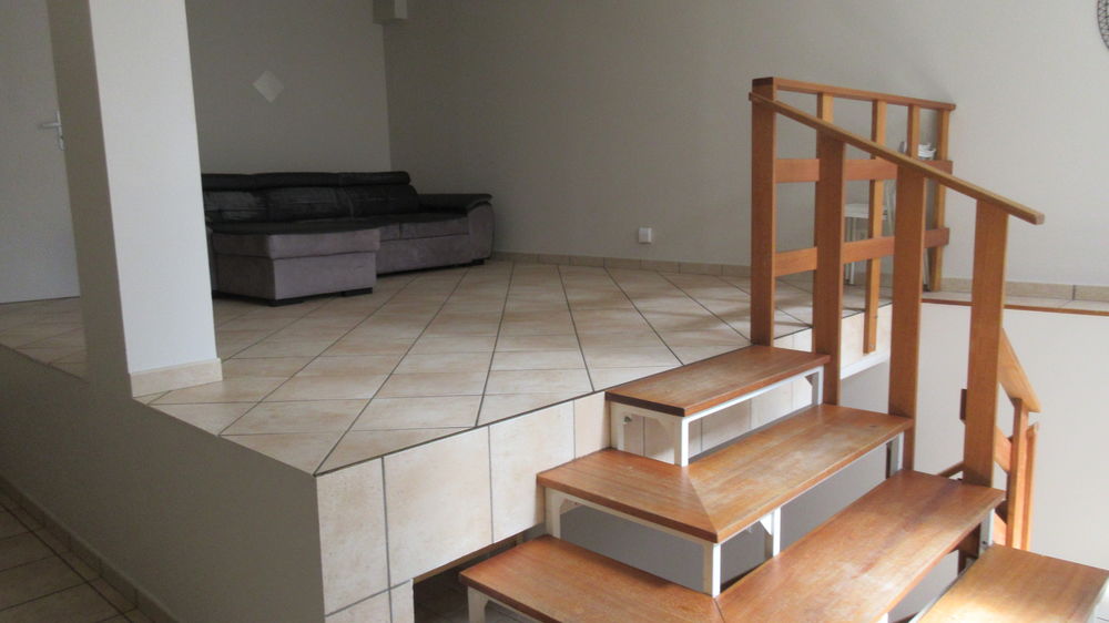 Location Appartement F2 CENTRE VILLE Saint-Étienne