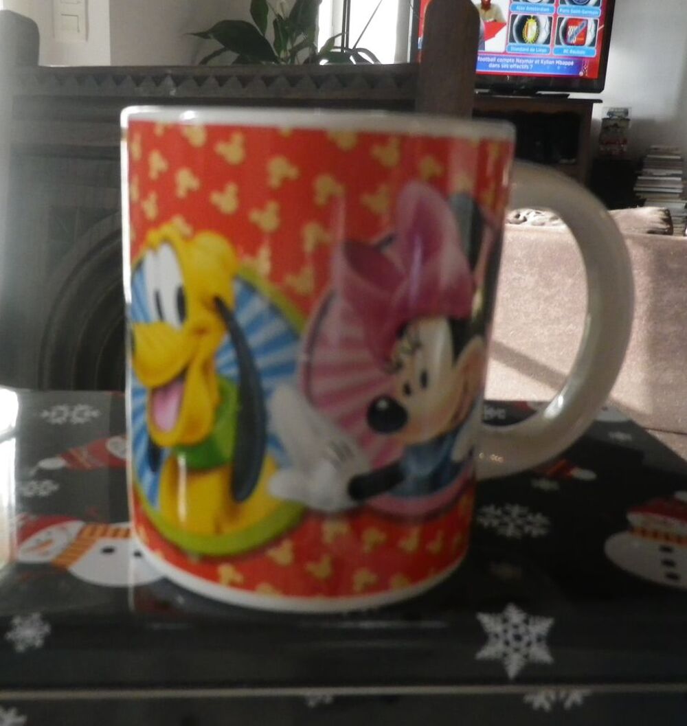 MUG dessins DISNEY DONALD MICKEY PLUTO MINNIE Cuisine