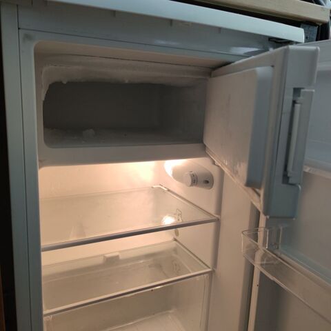 Rfrigrateur+ freezer Valberg 98 L 120 Vernouillet (78)