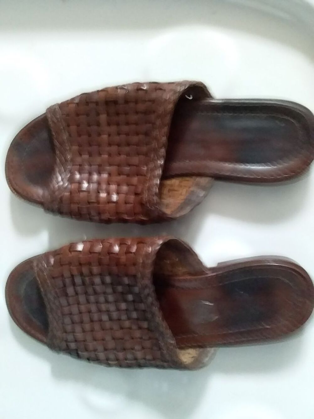 cause D&eacute;c&egrave;s Chaussures