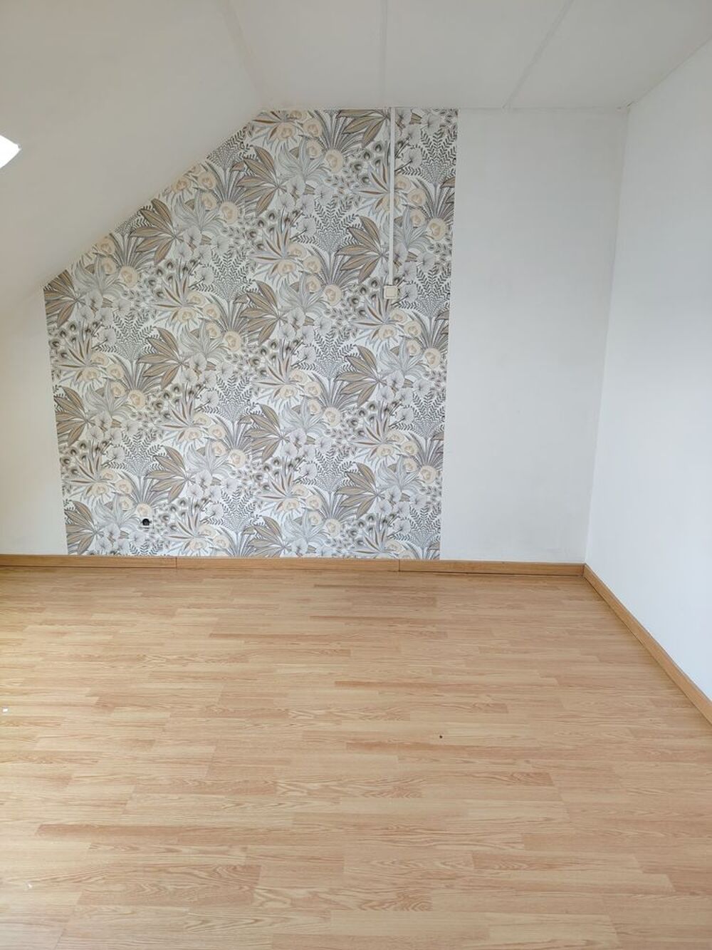   CHAMBRES PRIVEES DANS PAVILLON 131 M2  Bretagne, Lorient (56100)