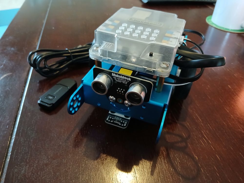 Robot p&eacute;dagogique Mbot Matériel informatique