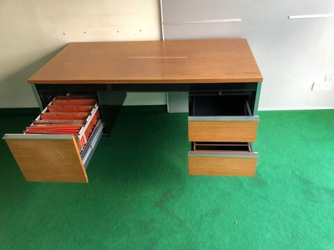 Bureau à tiroirs metallique 1500 X 750 0 Decazeville (12)