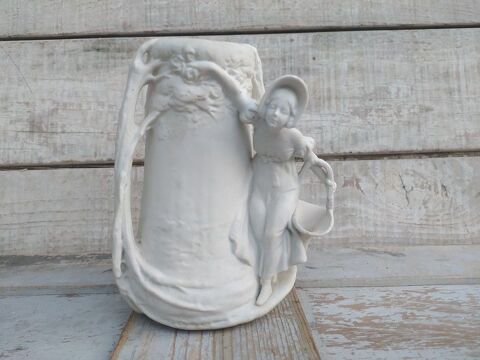 Ancien Vase Porcelaine Biscuit Jeune Femme Roses Art Nouveau 35 Loches (37)