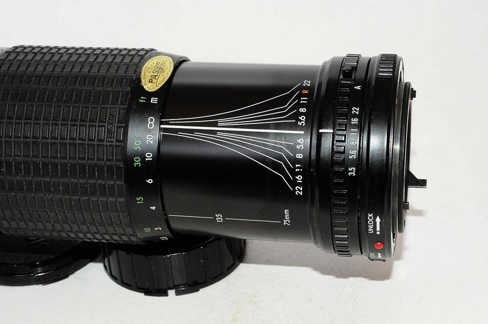 ZOOM SIGMA 75x210 mm - Pour CANON FD . Photos/Video/TV