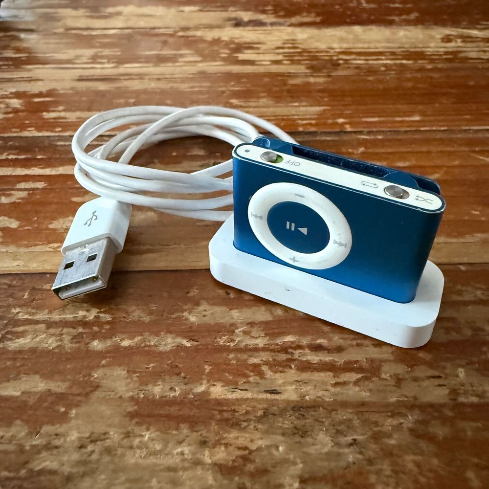 iPod shuffle 1 GO - 4&egrave;me g&eacute;n&eacute;ration Audio et hifi
