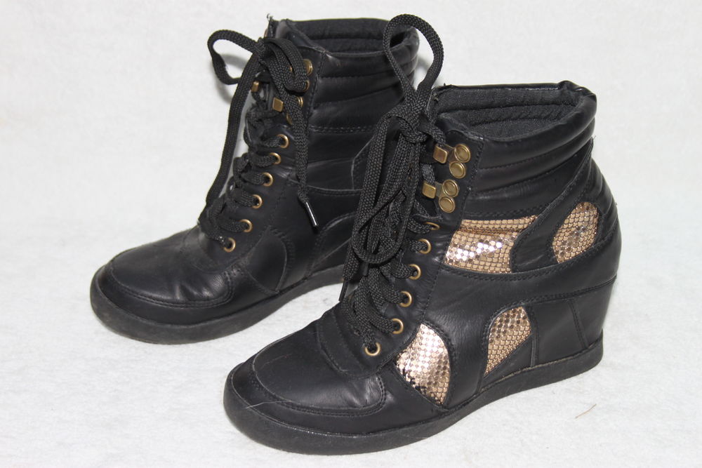 Chaussures femme cuir noir et dor&eacute; Chaussures