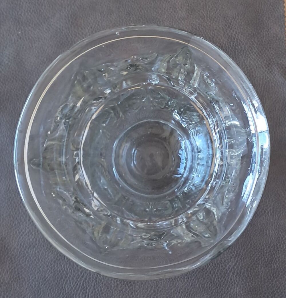 vase en verre moul&eacute; epais repr&eacute;sentant des oiseaux Verlux Décoration