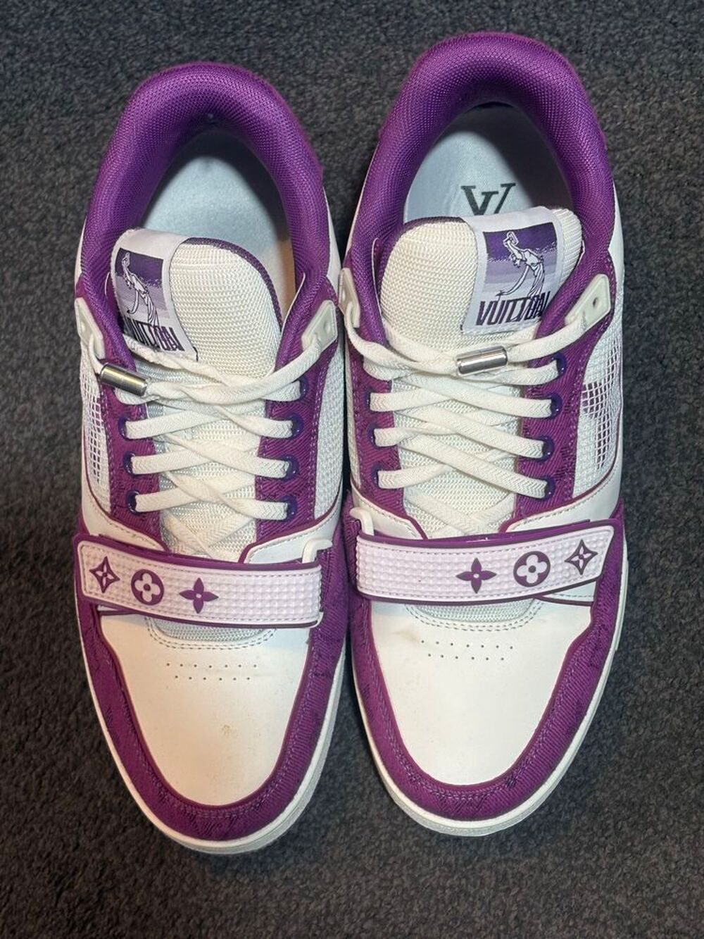 Authentiques baskets Louis Vuitton Chaussures