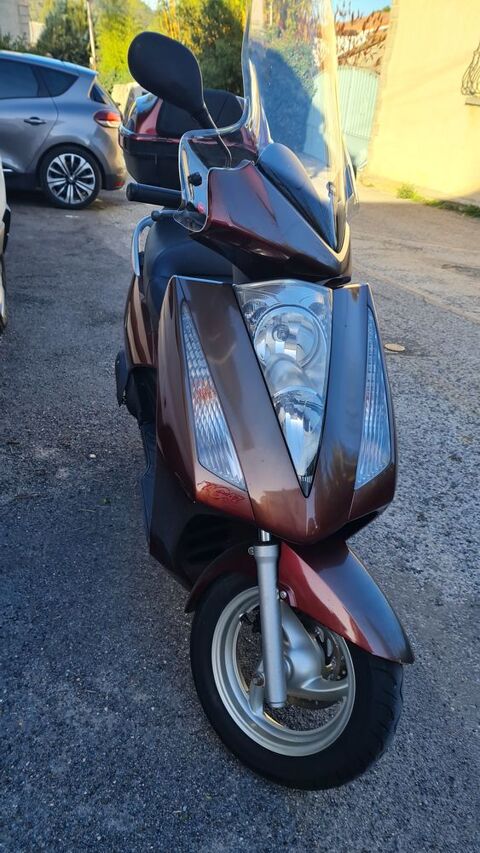 Scooter HONDA 2006 occasion Tornac 30140