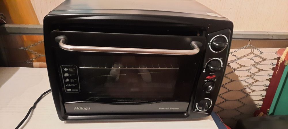 Four multifonction 35 L noir Electroménager