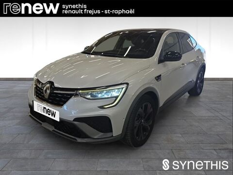 Renault Arkana E-Tech 145 - 21B R.S. Line 2022 occasion Fr&eacute;jus 83600
