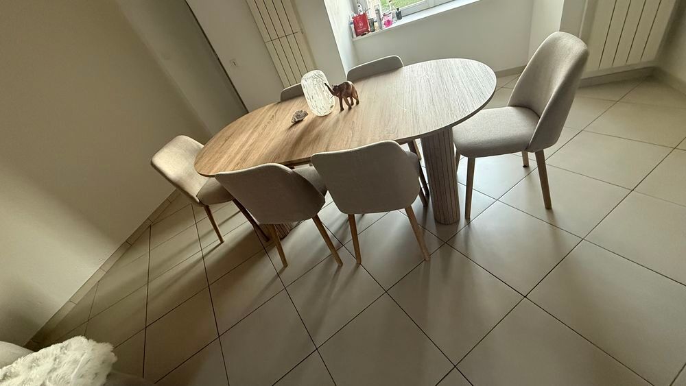 Salle &agrave; manger Meubles