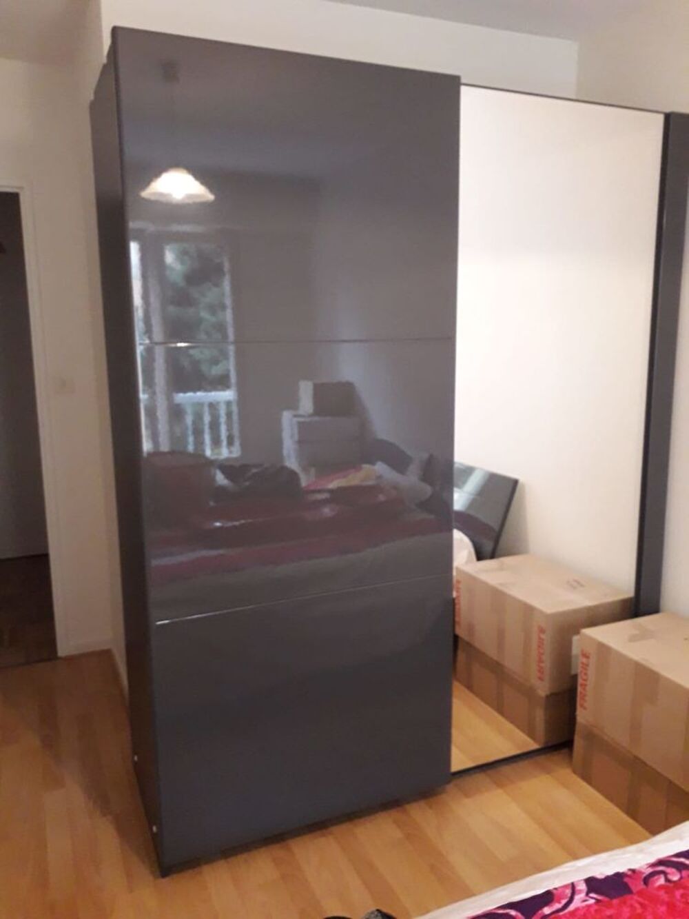 ARMOIRE LAQUEE Meubles