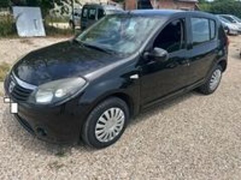 Sandero 1.5 dCi 70 eco2 Blackline 2010 occasion 89500 Armeau