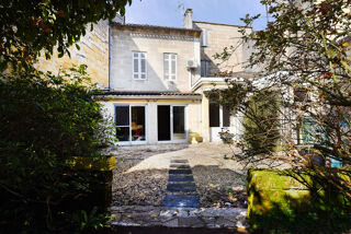  Maison à vendre 8 pièces 240 m²