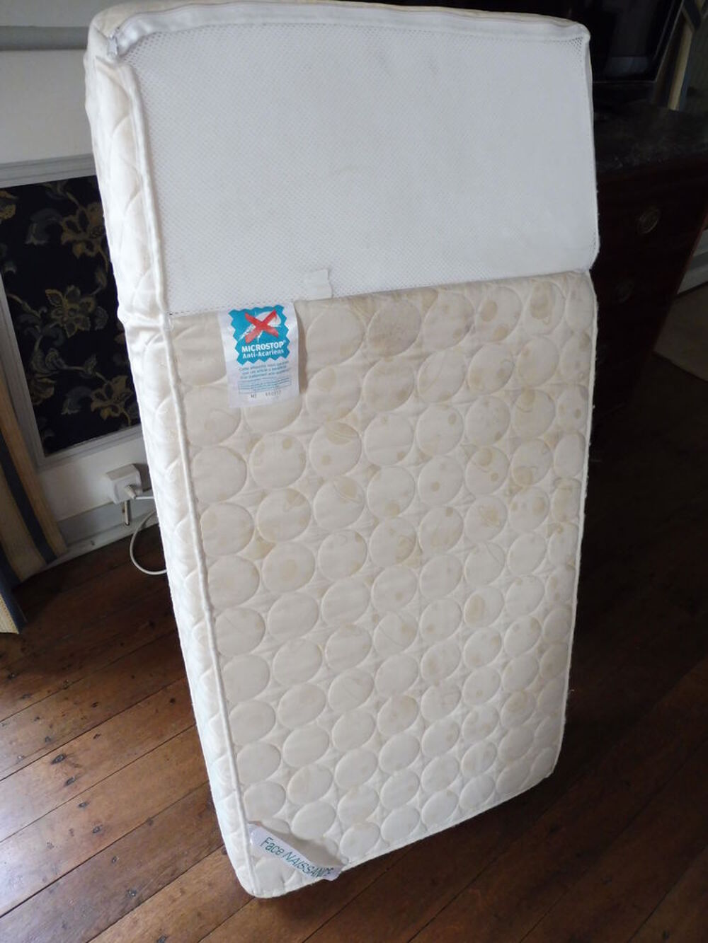 lit parapluie avec matelas Puériculture
