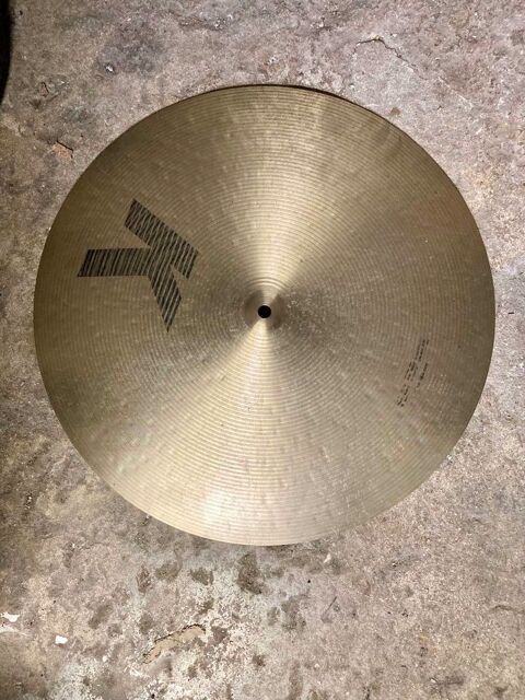 Cymbale Zildjian flat ride 18'' s�rie K 200 Montgeron (91)
