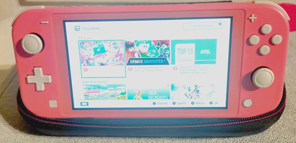Nitendo Switch Light Avec &eacute;tui Consoles et jeux vidos