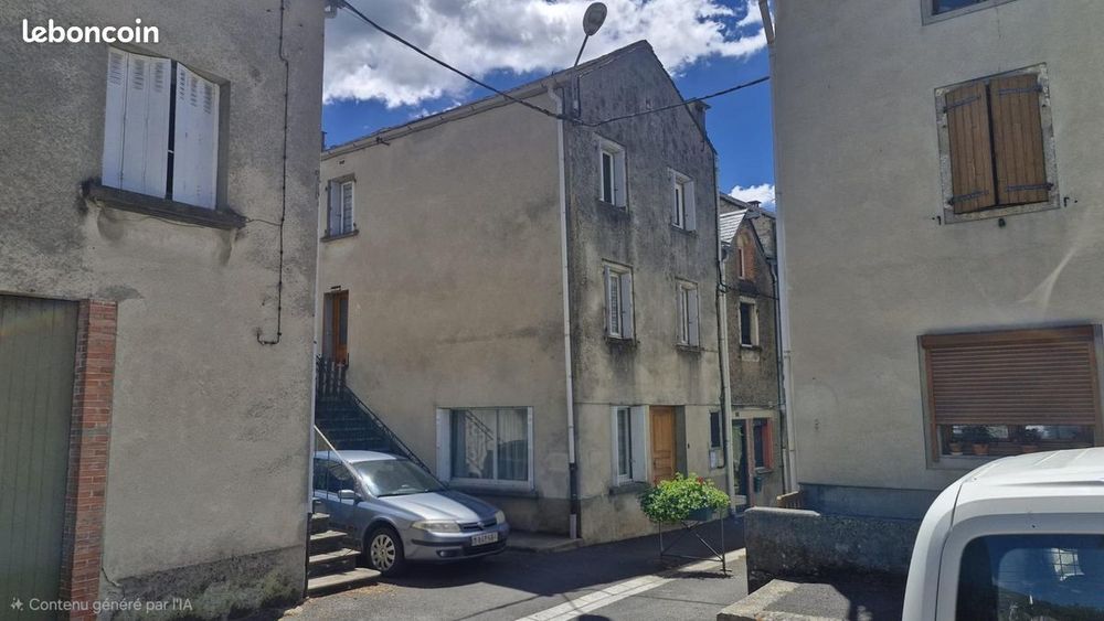 Maison 5 pièces 148 m² · à Brassac · 148 m² · 89 000 €