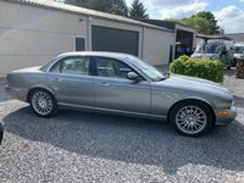XJ 6 XJ6 V6 2.7 D - 207 Bi-Turbo Executive A 2006 occasion 59310 Auchy-lez-Orchies