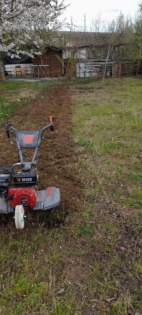 terrain a retourne 0 77130 Montereau-fault-yonne