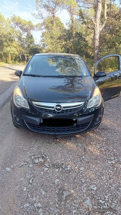 Opel corsa 1.4 - 100 ch Twinport Color Edition