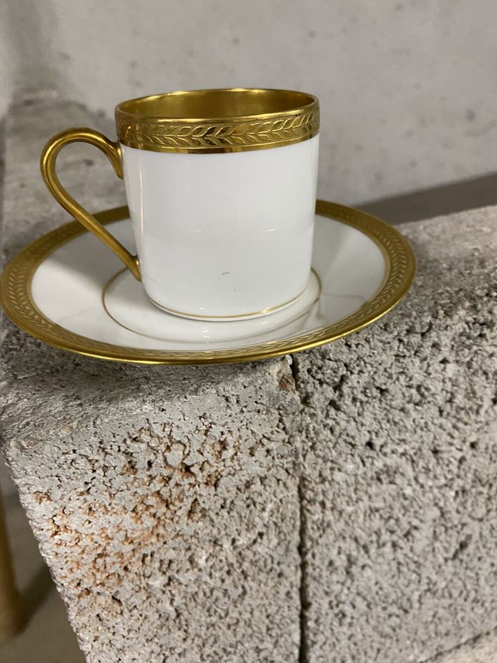 Service &agrave; caf&eacute; porcelaine dor&eacute; &agrave; l'or fin Cuisine