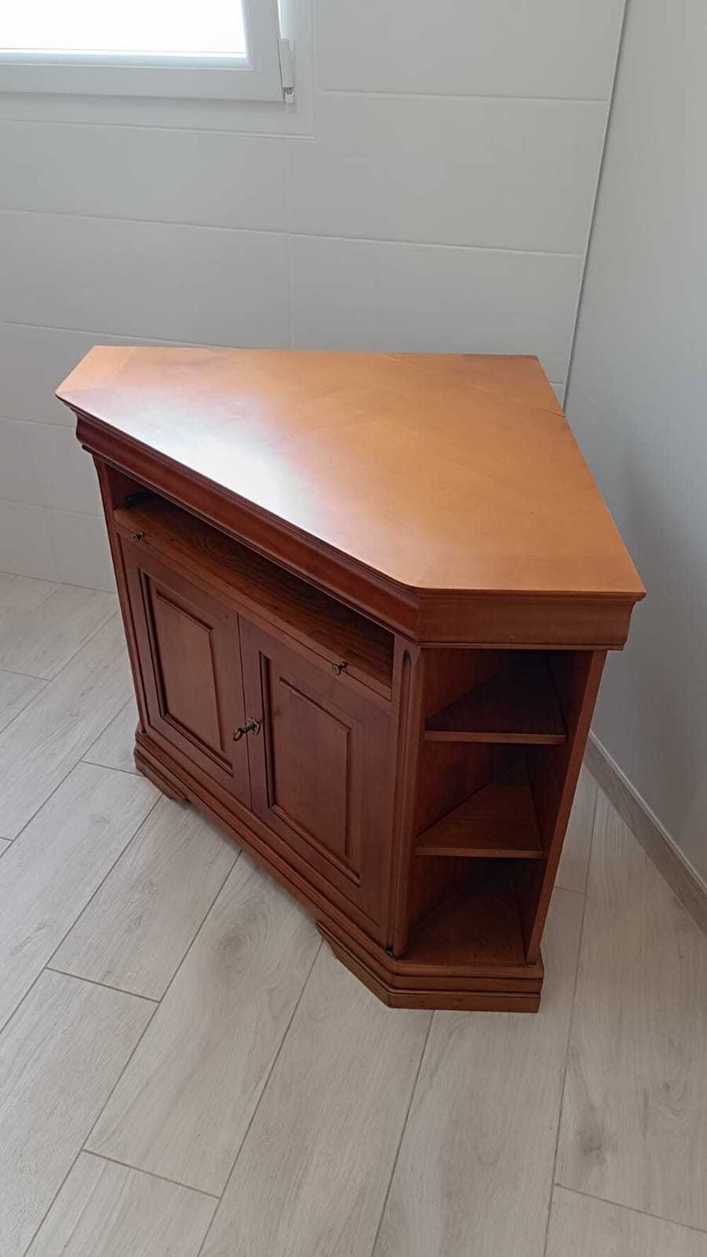 Meuble bois merisier angle r&eacute;tractable Meubles