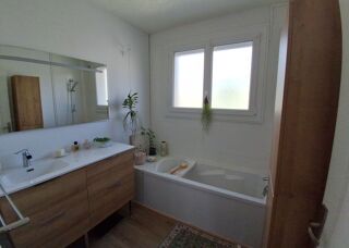  Appartement � vendre 4 pi�ces 90 m�