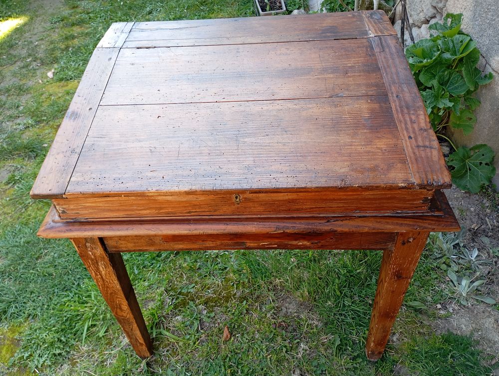 Secr&eacute;taire original, en pin teint&eacute; Meubles