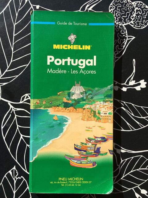 PORTUGAL , Madère , Les Açores- Guide vert Michelin, 270 p 3 L'Isle-Jourdain (32)