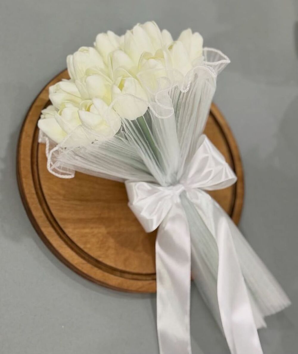 bouquet de mari&eacute;e et demoiselles d'honneur Décoration