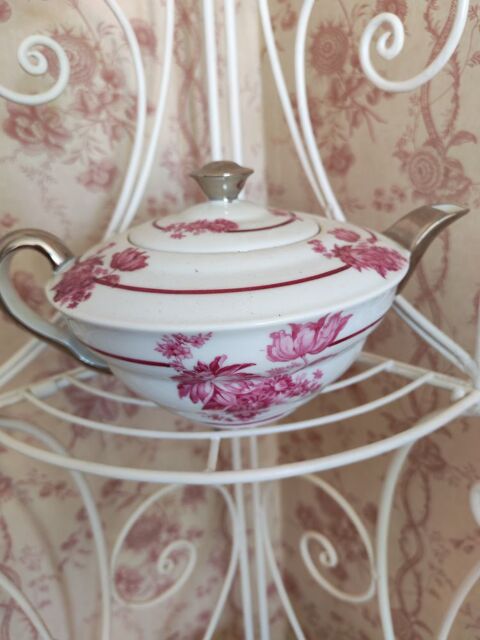 Élégant service thé ou café vintage en porcelaine de Limoges 49 Montluçon (03)