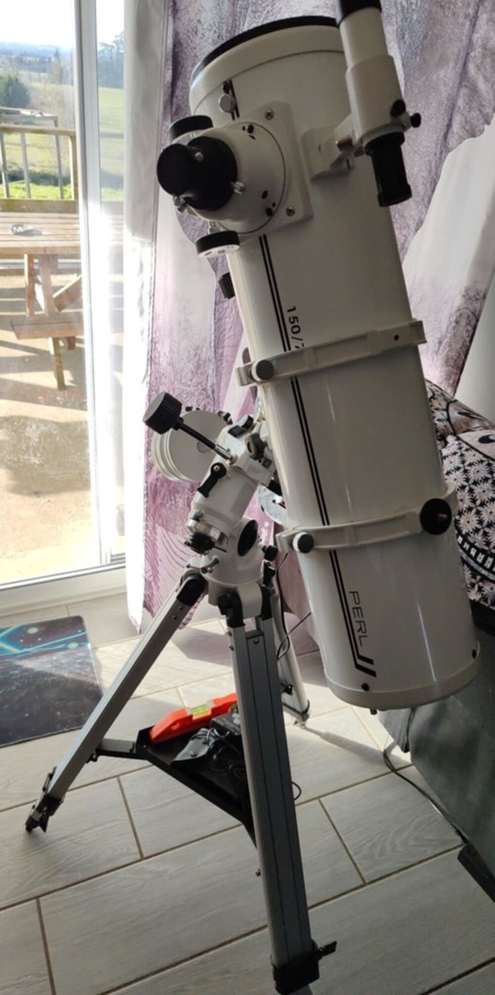 T&eacute;lescope Perl motoris&eacute; - Parfait &eacute;tat Jardin