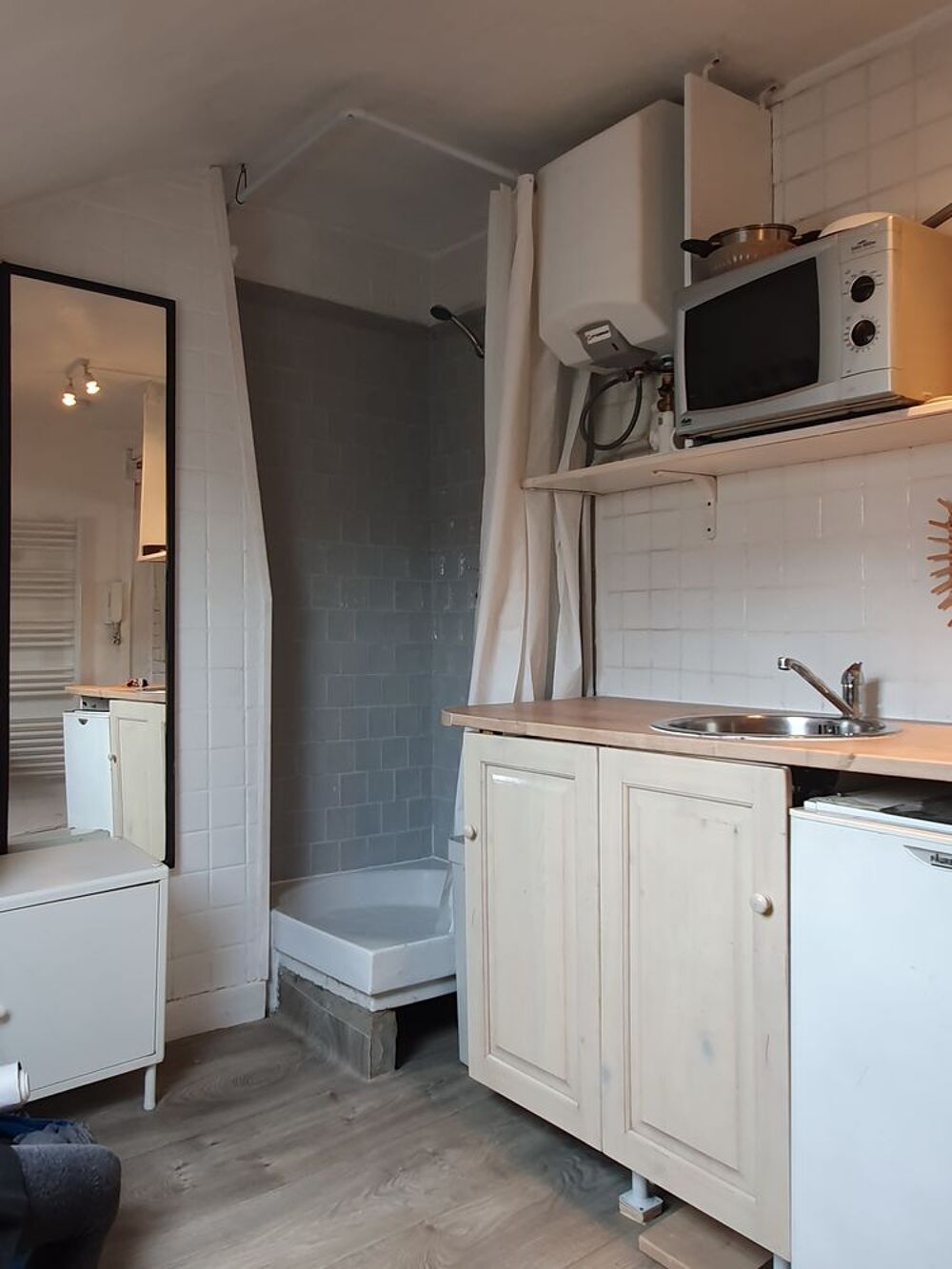Location Autre Pièce bureau atelier Paris 9