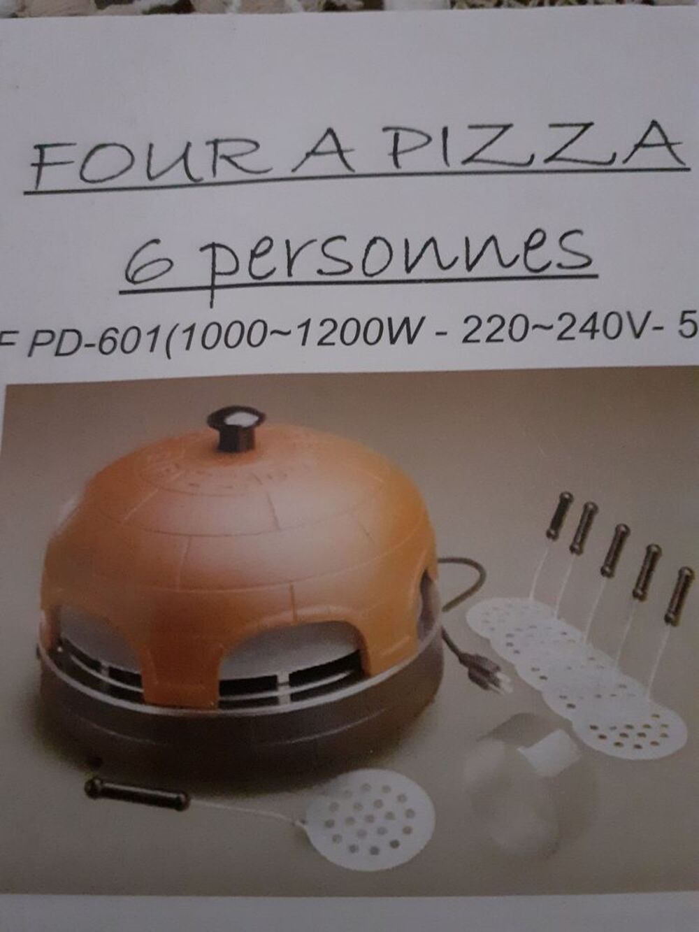 four &agrave; pizza Electroménager