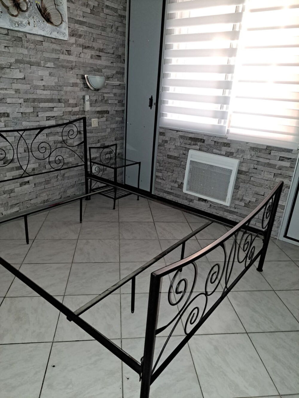 Lit avec tablettes Meubles
