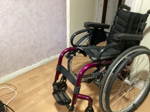 Fauteuil roulant pliant 500 Sevran (93)