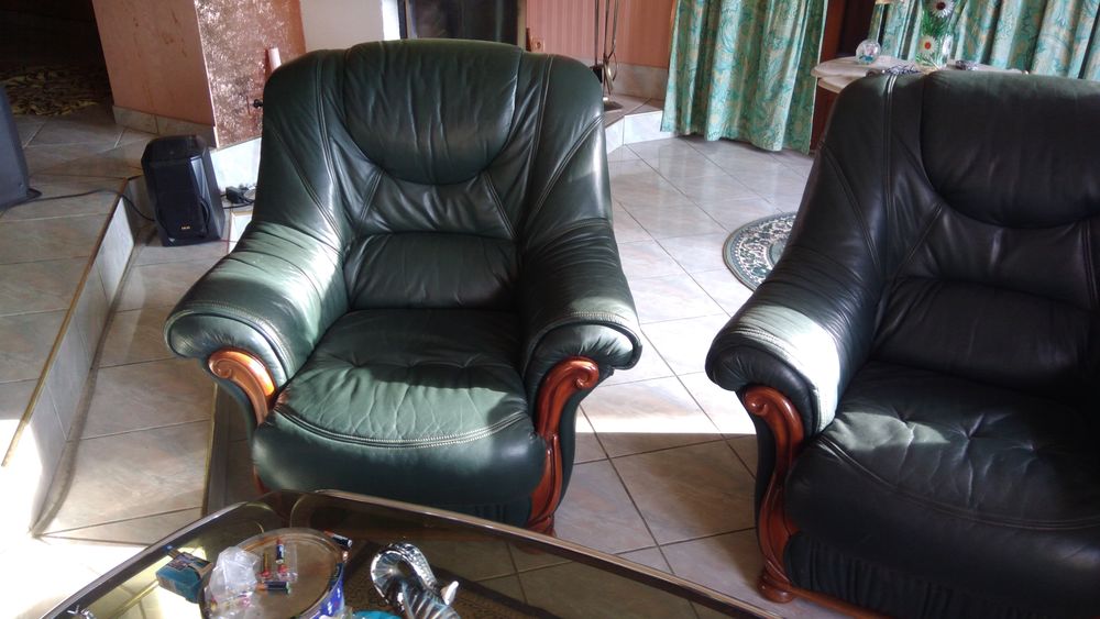 Fauteuils + Canap&eacute; Cuir Meubles