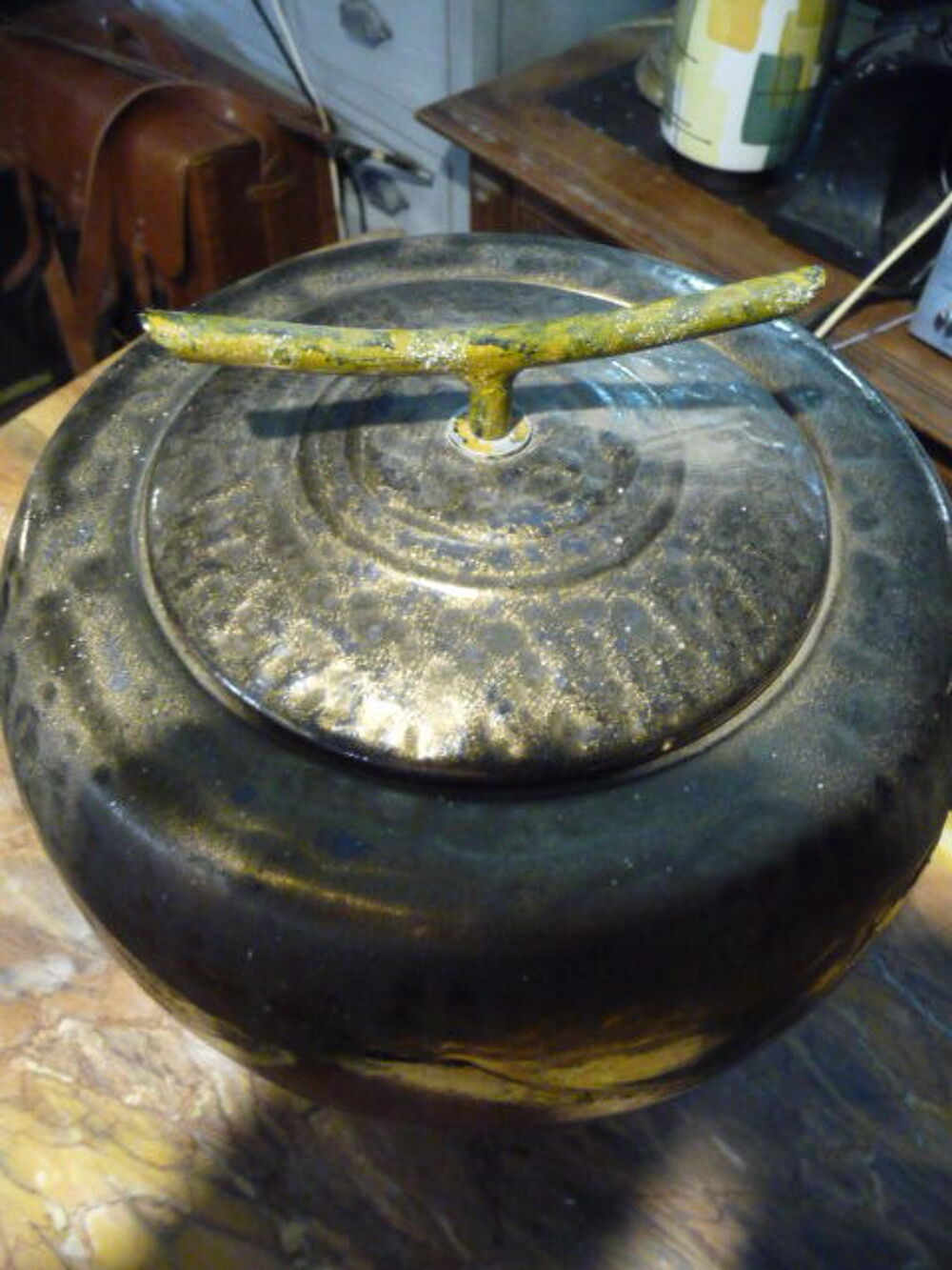 pot couvert sang de beuf vintage Décoration