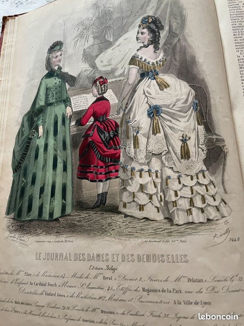 LIVRE ANCIEN DE MODE Livres et BD