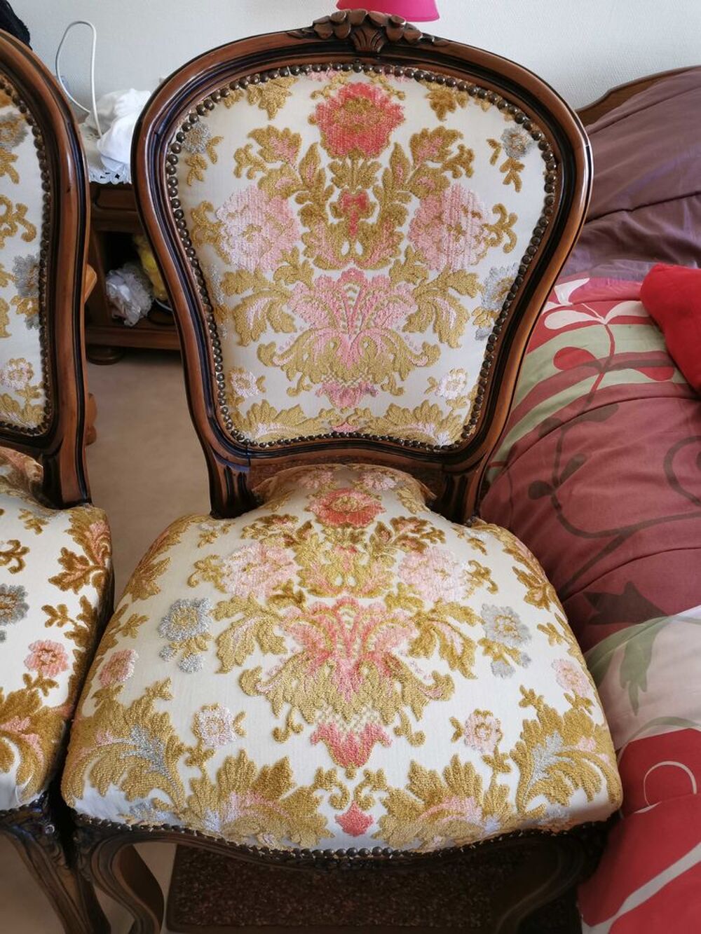 Chaises bois capitonn&eacute;es Meubles