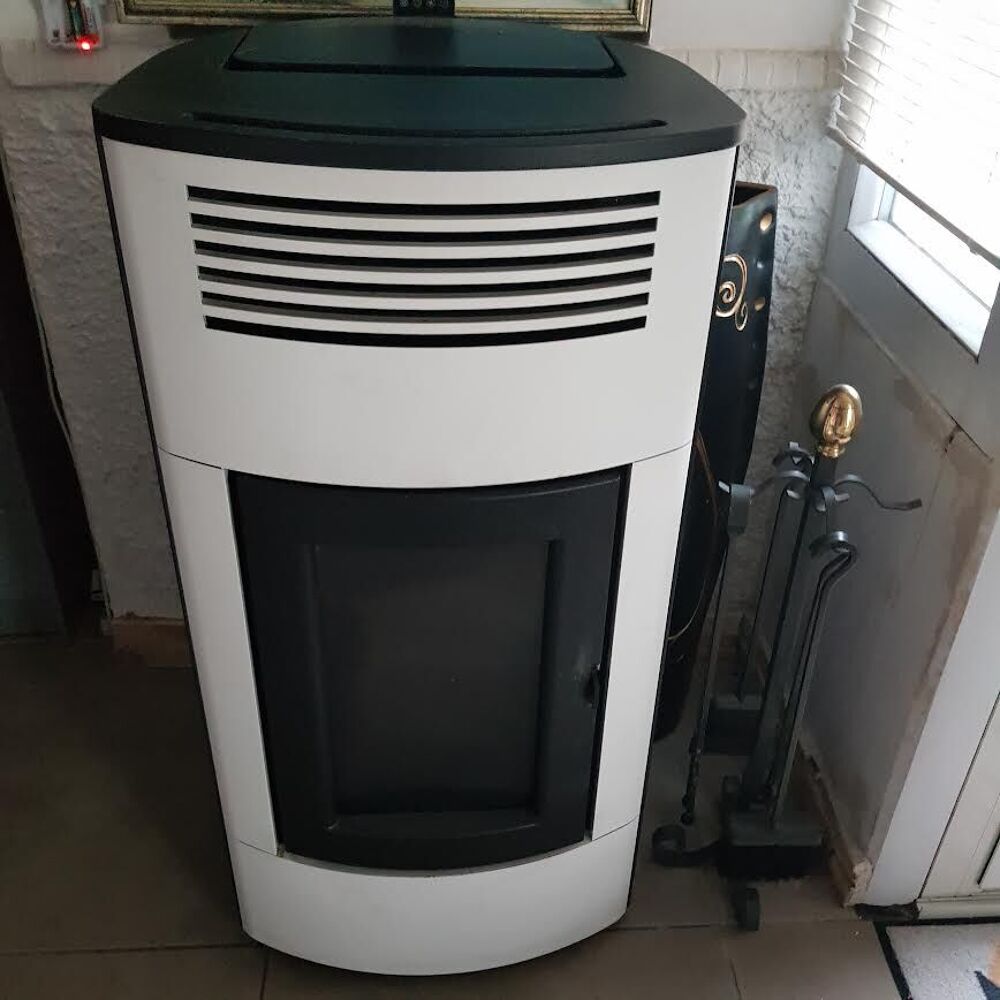 po&ecirc;le &agrave; granules Electroménager