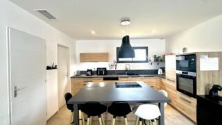  Villa à vendre 6 pièces 134 m² Saint-paulet-de-caisson
