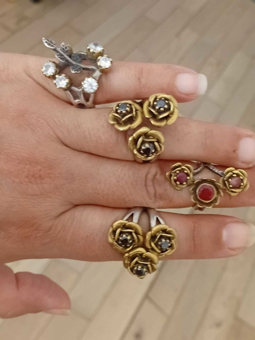 splendide bagues anciennes Bijoux et montres