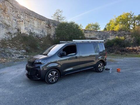 Peugeot Expert EXPERT FGN M DIESEL 180 CH AUTOMATIQUE 2025 occasion Angoul&ecirc;me 16000