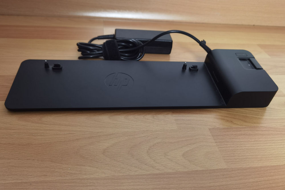 Station d'accueil HP Ultraslim D9Y32AA Matériel informatique