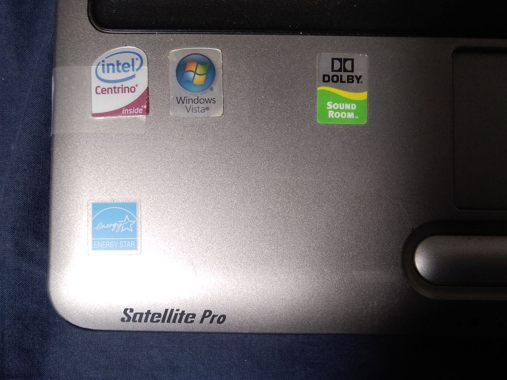 Laptop Toshiba Satellite Pro 17 pouces Matériel informatique